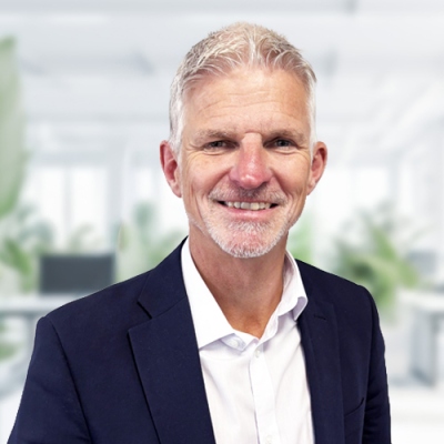 Simon Millington, Relationship Manager
